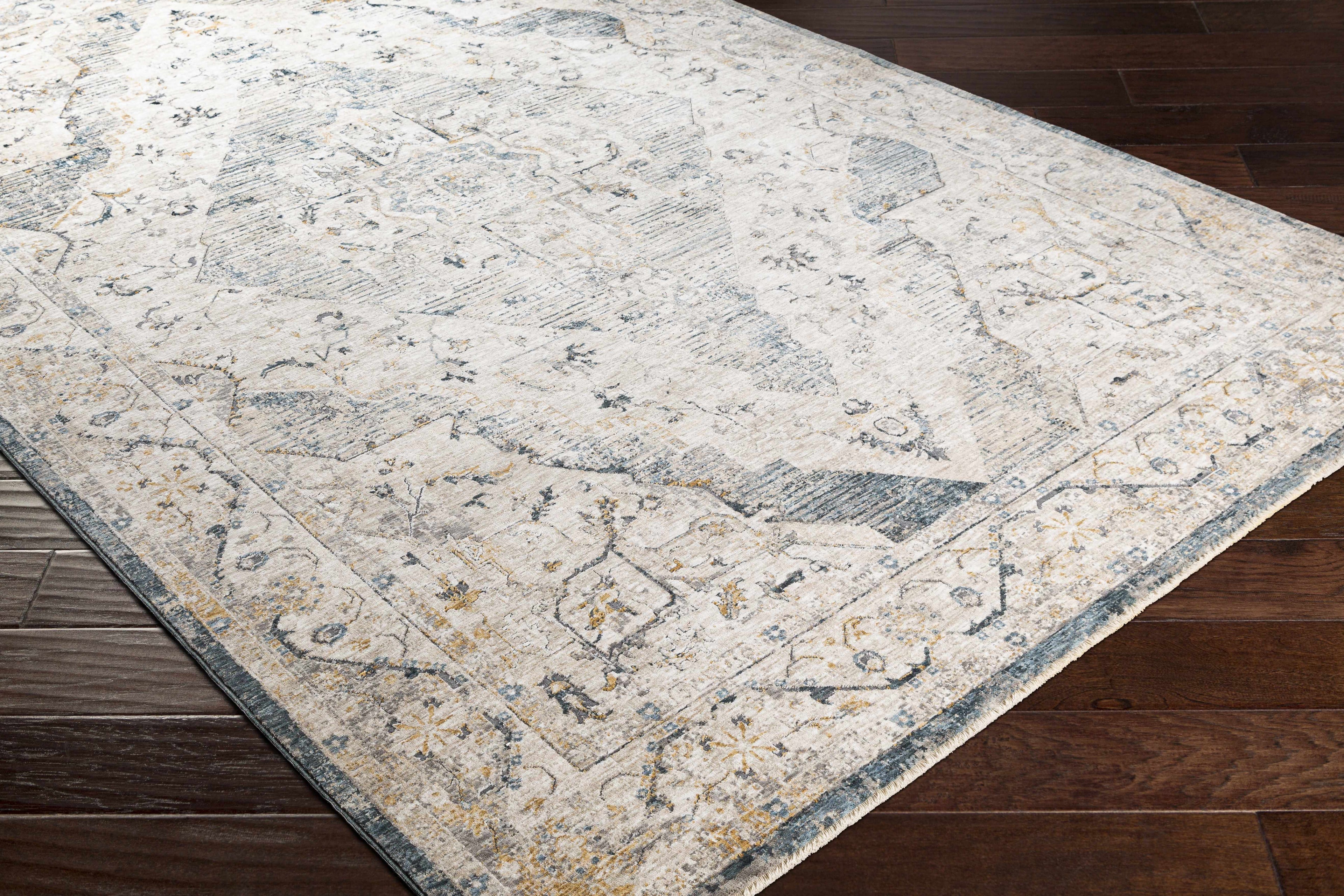 Wadeye Luxe Fringe Rug