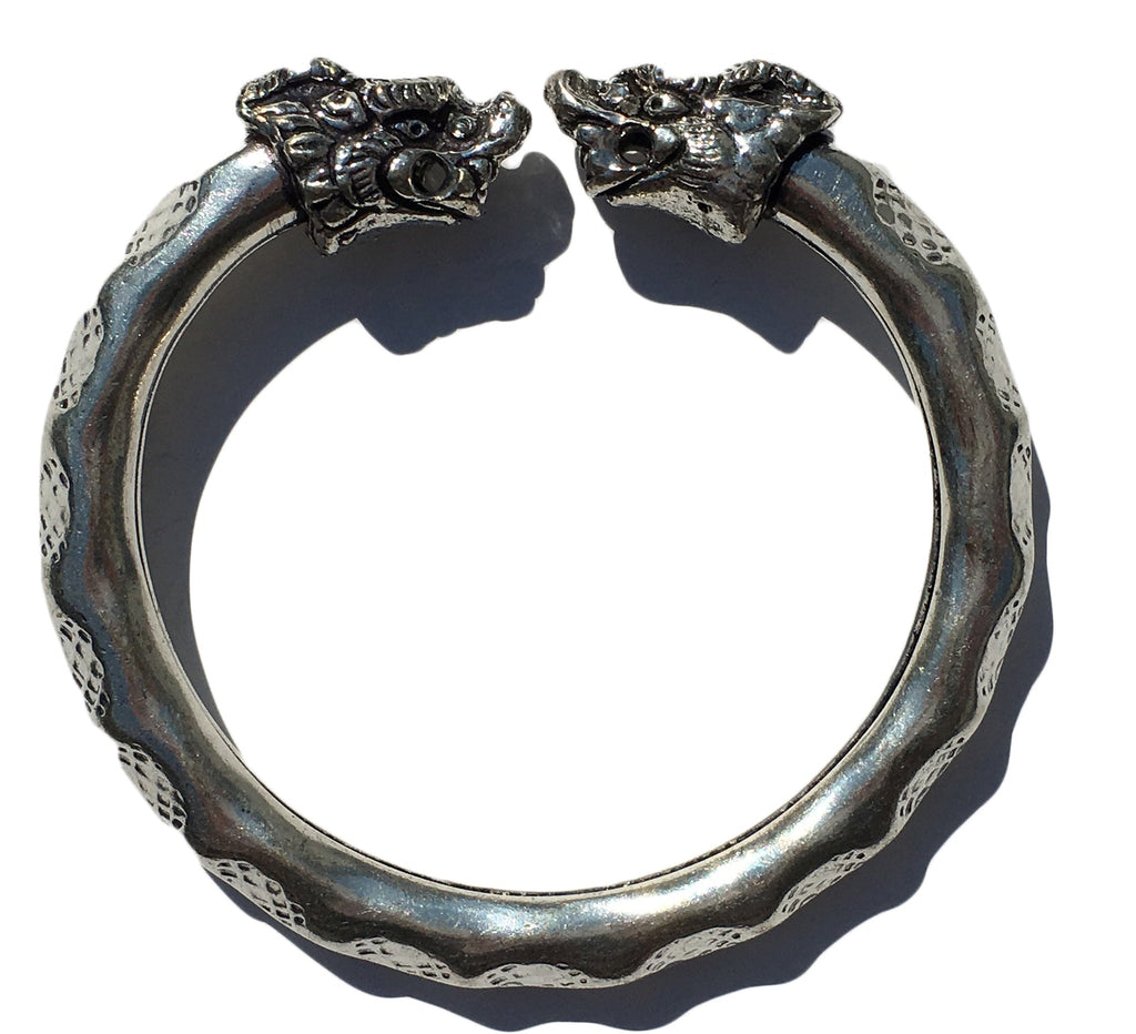 Antique Norse Viking Bracelet with Lion Heads & Waved Pattern